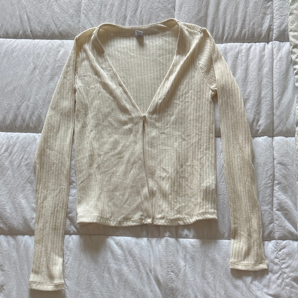 Old Navy Cream Ribbed Knit Sweater